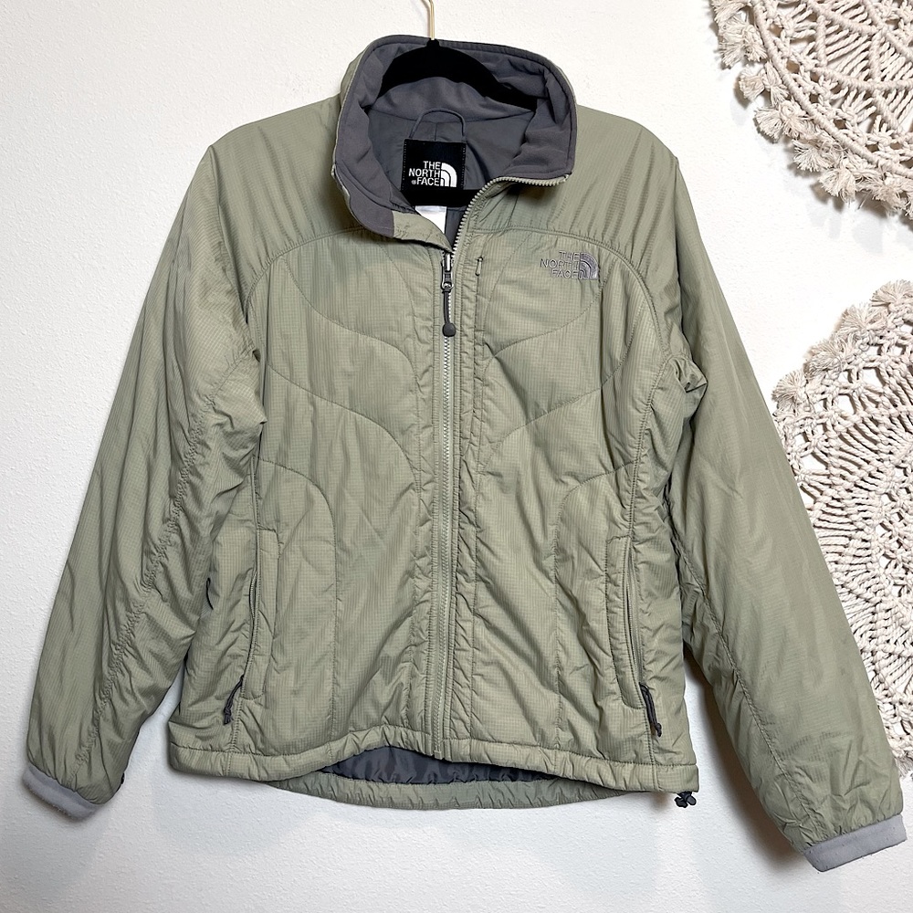 The North Face Primaloft Sage Green Puffer Jacket Size Medium